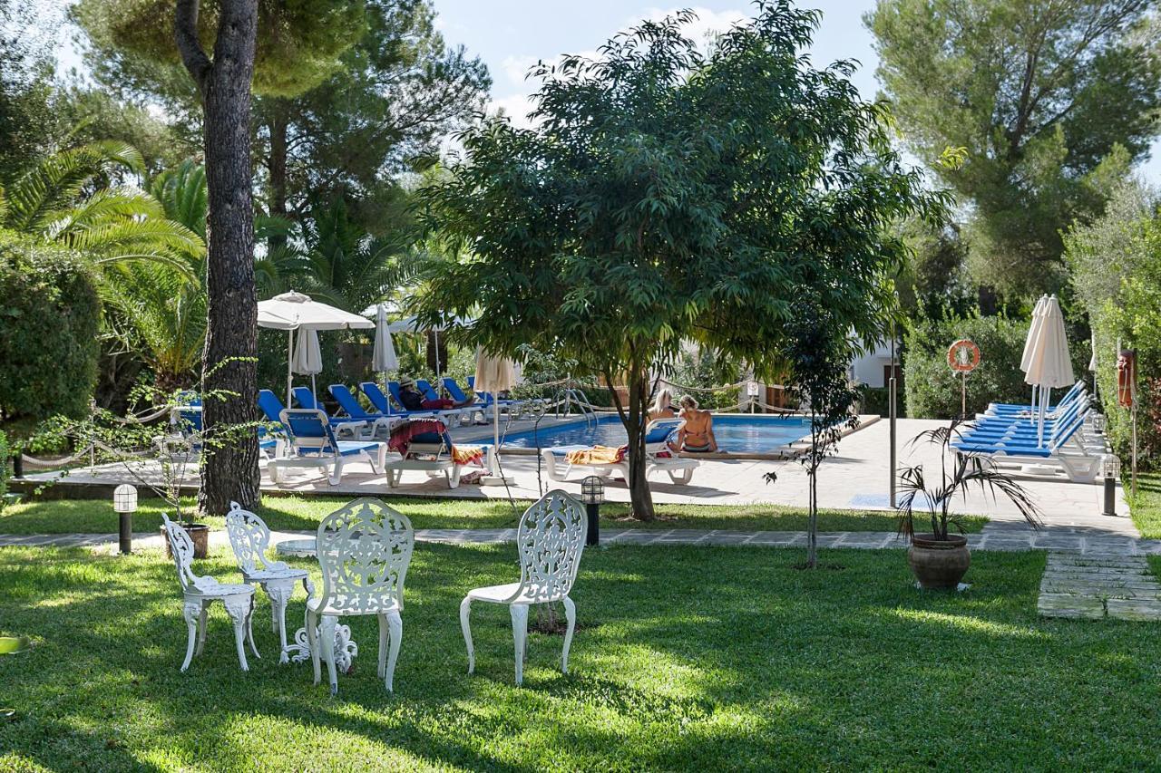 Apartamentos Cala Murada Tennis Exterior foto