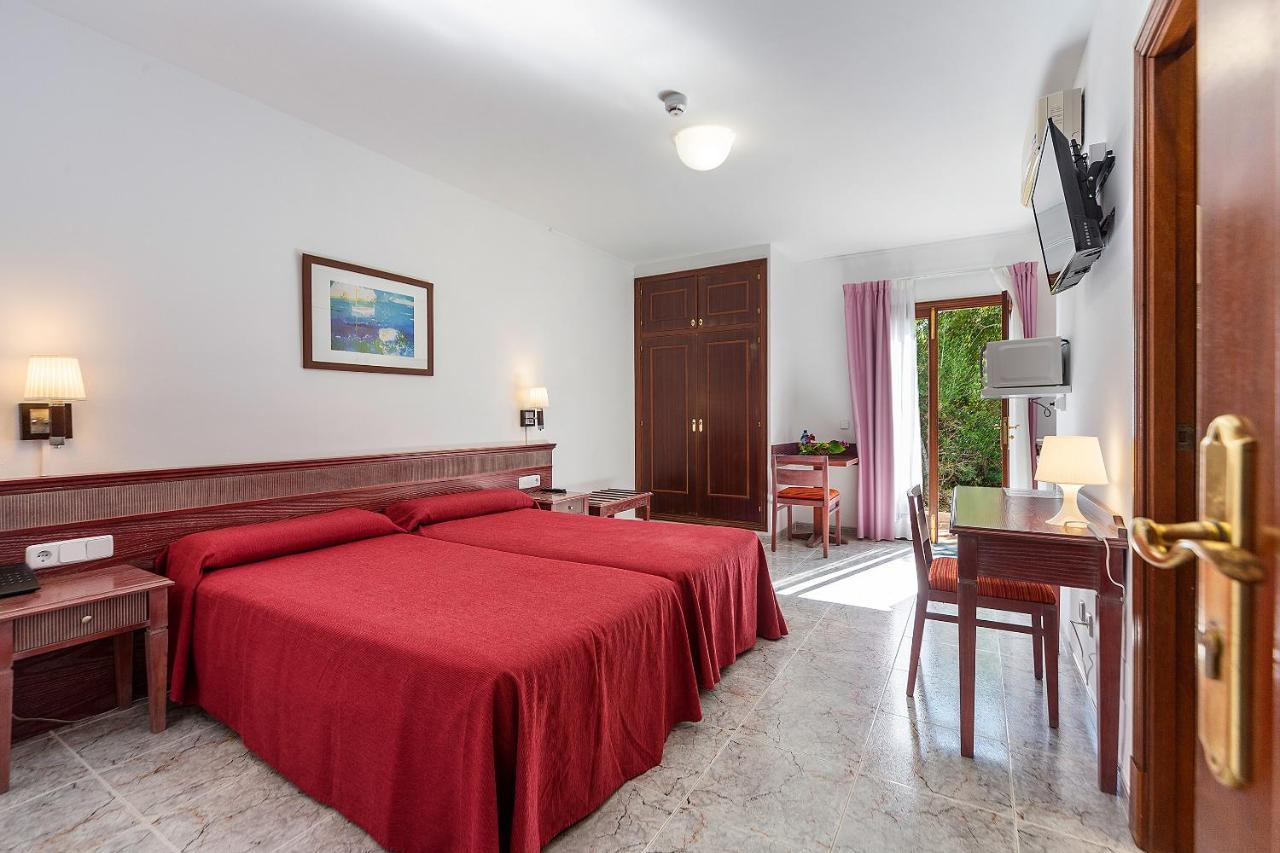 Apartamentos Cala Murada Tennis Exterior foto